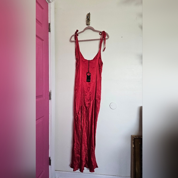 NEW Privacy Please Nina Dress In Ruby Red Size M - Picture 4 of 7